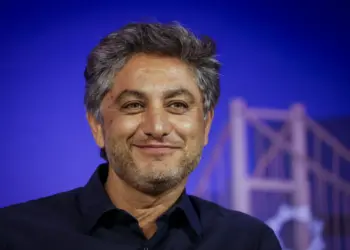 Musk’s long-time backer is giving SpaceX stock to its investors