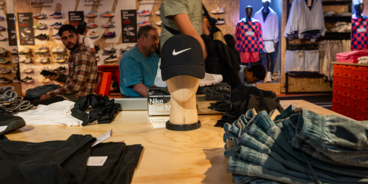 Analyst Predicts Nike Stock Could Fall to $30 After S&P 100 Drop