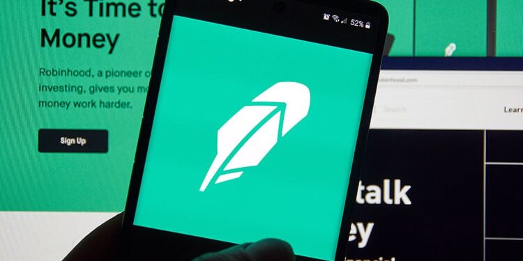 Robinhood Soars, SpaceX Orbits Entry: Five Stocks Near Buy Points