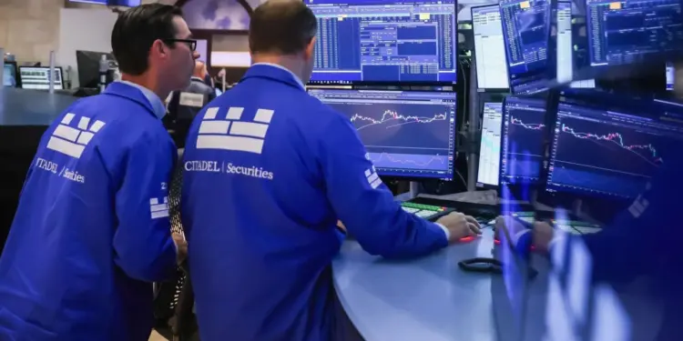 AI Revenue Reality Check Rattles Tech Markets While SpaceX Shakes Up Telecom