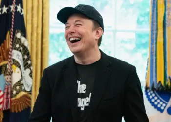 Billion Dollar Friction As Binance Founder Calls Out Musk After Massive Security Breach