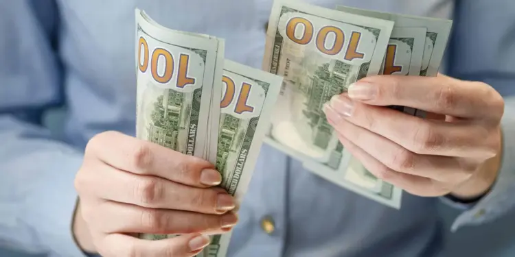 Building Wealth Through Patience and Dividends