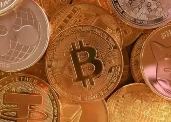 Digital Currency Donors Face Bipartisan Backlash Over Strategic Spending