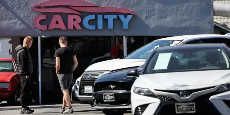 Gas Prices and Interest Rates Drive Shift in Used Car Market