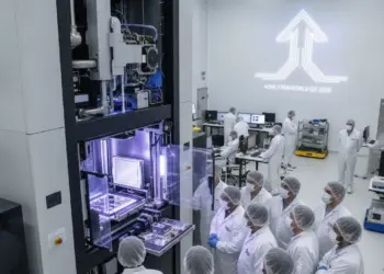 Semiconductor Giant ASML Signals Long Term Boom For AI Hardware Leaders