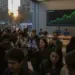 Foldable Fever Lifts Apple Shares Amid Tech Sector Slump