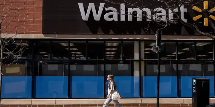 Retail Giant Launches Discounted Power Duo to Tackle Holiday Budget Stress