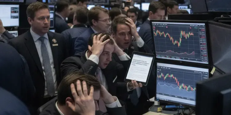 High Interest Rates Spark Massive Retreat From Artificial Intelligence Stocks