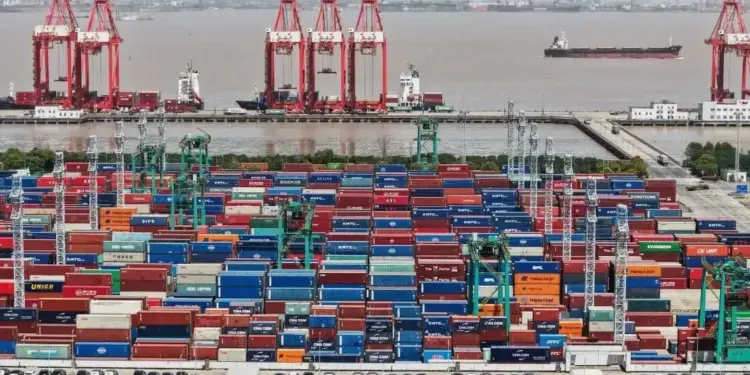 Tech Boom Fuels Massive Jump in Chinese Trade Figures