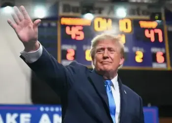 Trump Escalates Economic Warfare With Threats of Massive Import Duties