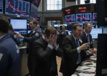 Tech Bubble Fears Trigger Market Turmoil Over AI Returns